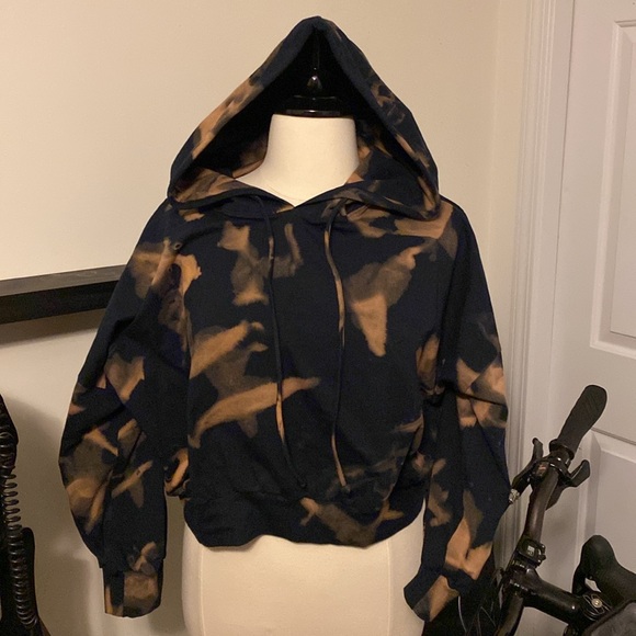 OVERSIZED CROPPED HOODIE IN ACID WASH M/L/XL size - Picture 6 of 7